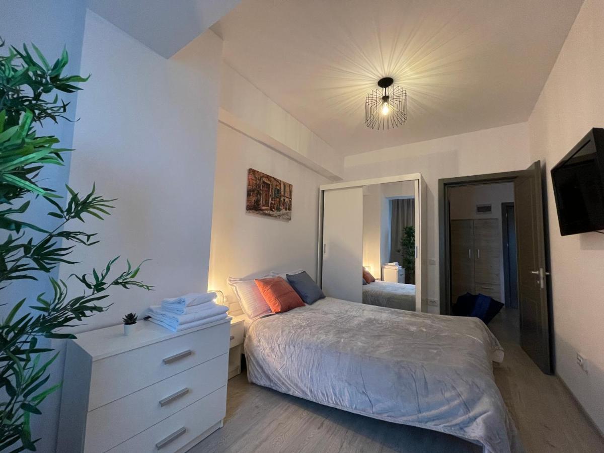 Apartment Near Palas Mall Jassy Zewnętrze zdjęcie